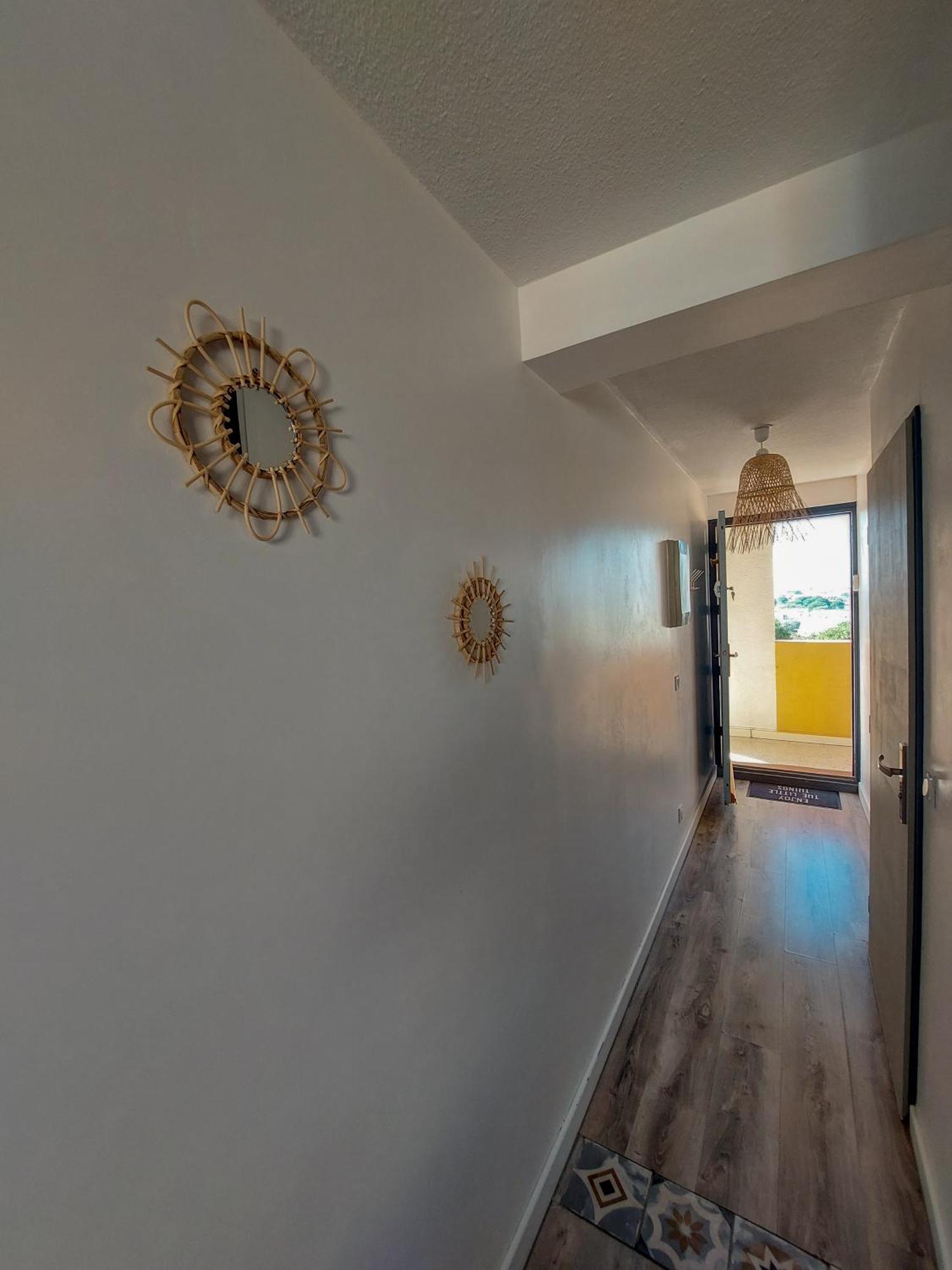 Appart Mezzanine Vue Mer Et Plage, Parking Wifi Tv Le Barcares Exterior photo
